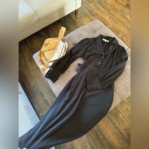 Simple retro black dress